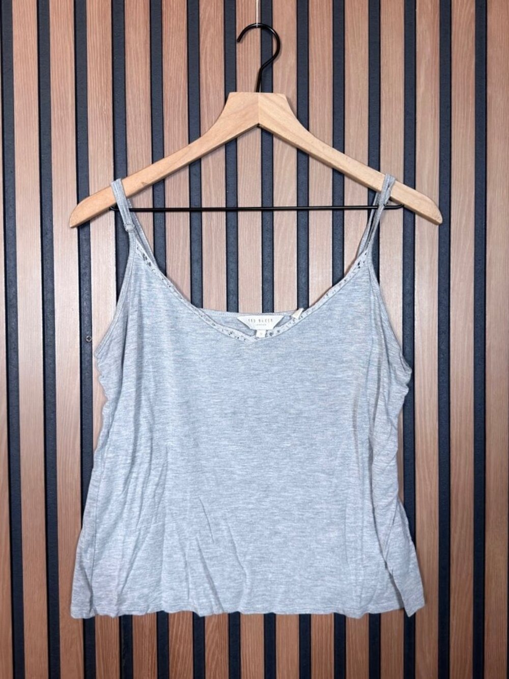 Ted Baker Tank Top 3 / L Womens Gray Sleeveless Stretch Fabric Paygee